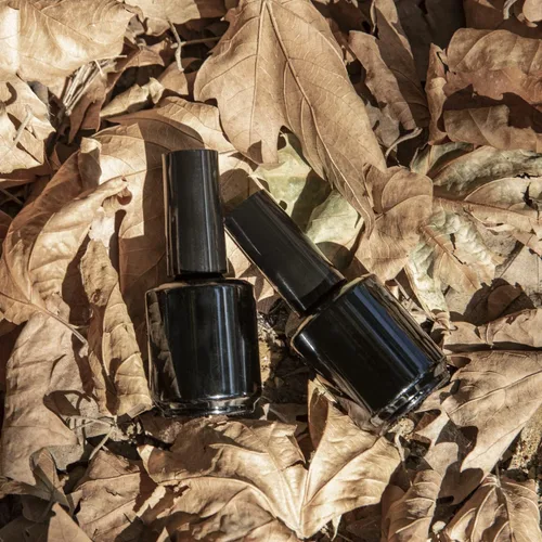 Vista 6 de Botellas vacías de esmalte de uñas de gel de 0.5 onzas líquidas, botellas vacías de esmalte de uñas con cepillo negro mate, botellas redondas opacas