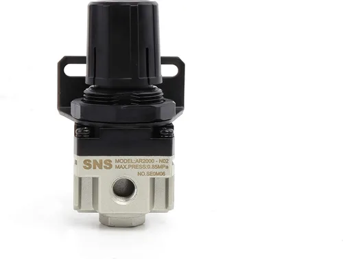 Vista 4 de Regulador de presión de aire SNS rosca hembra 1/8 NPT 0-150 PSI ajustable, con soporte y manómetro AR2000-N01