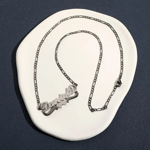 Vista 5 de Drawelry Collar con nombre personalizado de dos tonos con placa de oro de 18 quilates, chapado en doble corazón, placa con dije de placa de nombre