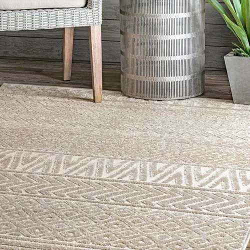 Vista 7 de nuLOOM Kamryn - Alfombra tribal texturizada para interiores y exteriores, 4 x 6 pies, beige, rectangular, 0.3 pulgadas de grosor Nuloom Kamryn