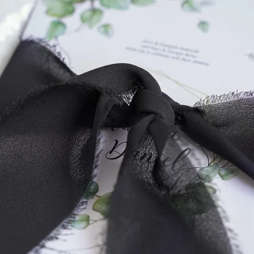 Vista 4 de MEEDEE Cinta de gasa negra de 2 pulgadas con flecos, cintas de gasa deshilachadas negras para manualidades, cinta de gasa de seda para envolver Negro