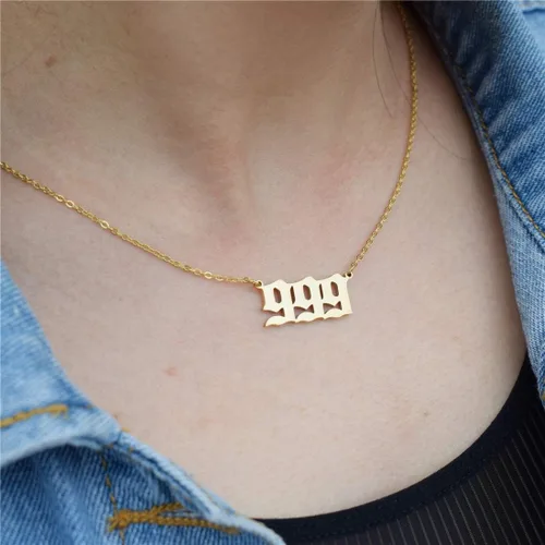 Vista 2 de HUTINICE Angel Number Necklace For Women, 18K Gold Plated Dainty 111 222 333 444 555 666 777 888 999 Pendants Choker Chain Numerology Jewelry