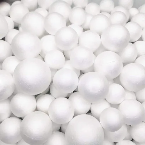 Vista 3 de Paquete de 300 bolas de espuma para manualidades, 4 tamaños incluyendo 1-2 pulgadas, bolas redondas lisas de poliestireno, bolas de espuma