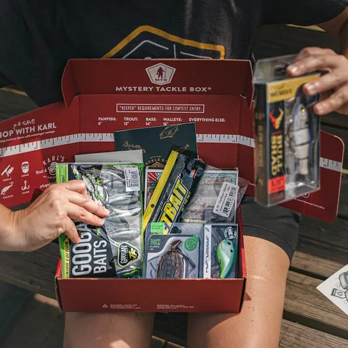 Vista 4 de Catch Co Mystery Tackle Box Panfish & Trout Fishing Kit