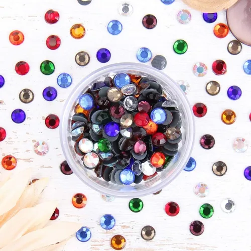 Vista 29 de Estrás para aplicar con calor - 6SS, 10SS, 16SS, 20SS, 30SS - 32 colores Iron-on hotfix rhinestones - add brilliant sparkle to apparel, denim