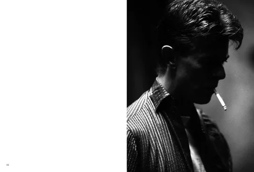 Vista 5 de David Bowie Mixing Memory & Desire
