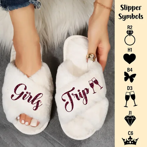 Vista 3 de Custom Fluffy Slippers for Women - Sizes XS - XL (US 4-12) - Personalized Bridesmaid Slippers - Custom Gift for Her