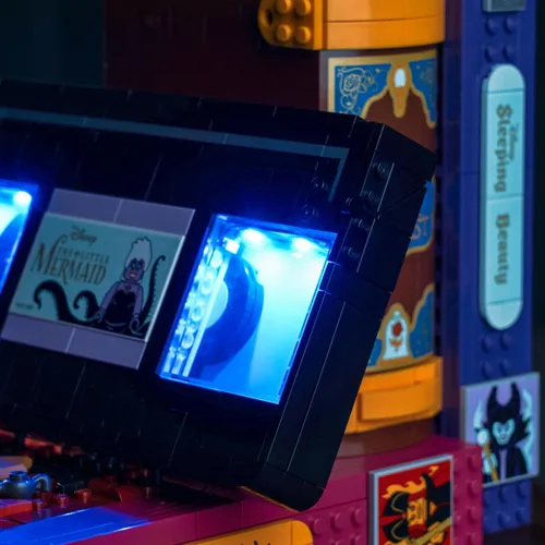 Vista 3 de BrickBling Iluminación LED compatible con iconos de Lego Villain, luz creativa compatible con Lego 43227 (solo luces, sin modelo)