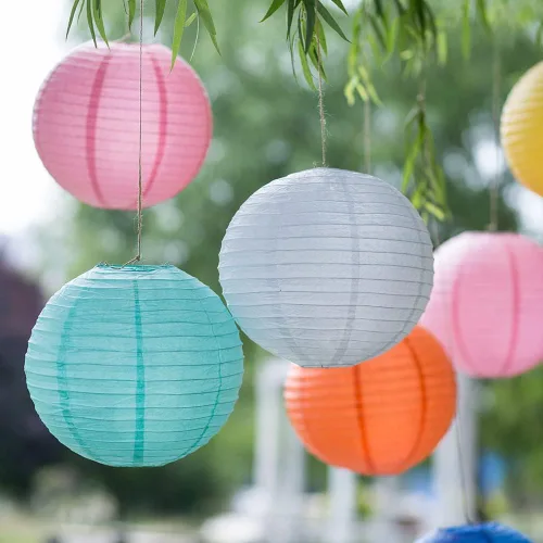 Vista 8 de Linternas de papel de estilo chino, juego de 5, adecuadas para decoración de fiestas (azul claro, 12 pulgadas)