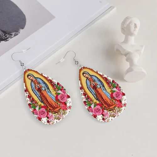Vista 2 de 1 par de pendientes Virgen de Guadalupe de cuero para mujer cristiana católica virgen maría rosa rosa, Cuero, No es una piedra preciosa