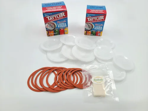 Vista 2 de El paquete de tapas reutilizables para conservas incluye 12 tapas y anillos de boca ancha y 12 de boca regular y 24 etiquetas solubles para tarros