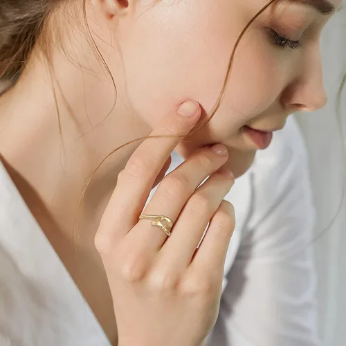 Vista 2 de KECHO Anillo de abrazo de oro para mujer, de oro amarillo, ajustable, joyería para Navidad, cumpleaños, aniversario, San Valentín, regalos
