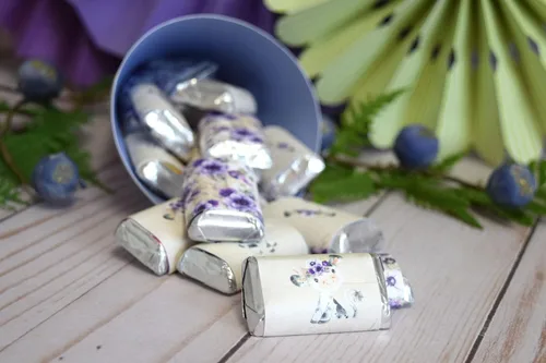 Vista 4 de Amanda Creation Acuarela Purple Cow Baby Shower Baby Shower Mini Chocolate Candy Bar Wrappers Wrappers Envoltura de 45 etiquetas envolventes de 1.4