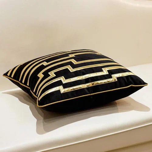 Vista 3 de Avigers - Funda de almohada de 18 x 18 pulgadas, color negro, terciopelo, cremallera oculta