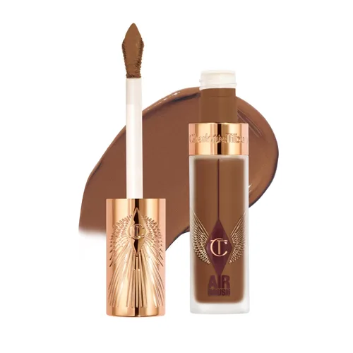 Vista 15 de Charlotte Tilbury AIRbrush Corrector de desenfoque impecable – Corrector para ojeras, manchas y más – Hidratante, cobertura completa con un acabado