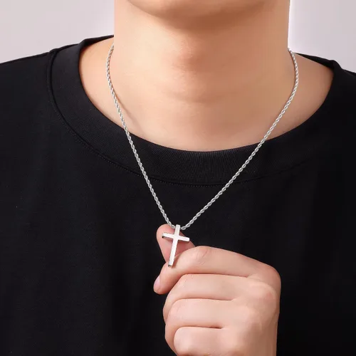 Vista 9 de Fiusem Collar de cruz para hombre, collar con dije de cruz en tono plateado y cadena de cruz para hombres y niños, collar de cruz de acero