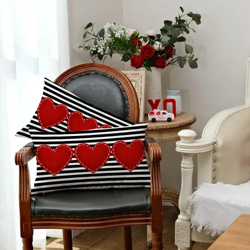 Vista 4 de AACORS AK003-12 - Juego de 2 fundas de almohada para el día de San Valentín de 12 x 20 pulgadas, decoración de corazón rojo a rayas, funda