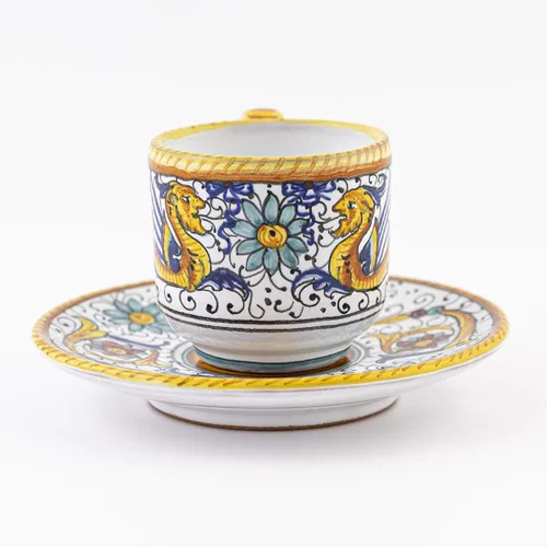 Vista 2 de Fima ThatsArte.com - Taza de café espresso italiana de cerámica y platillo Raffaellesco, Deruta - Pintado a mano, taza de café hecha a mano Made in