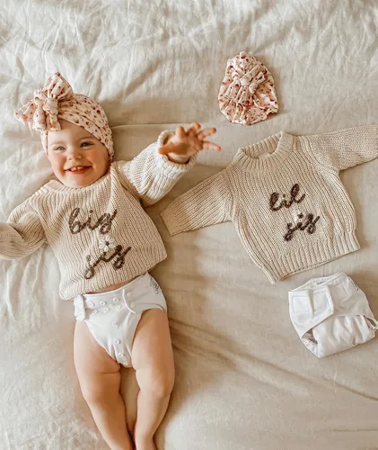 Vista 2 de Atuendo a juego para hermana mayor, hermana pequeña, suéter de punto grueso, sudadera cálida de punto para otoño