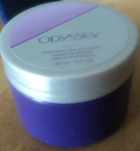Vista 2 de Avon Odyssey PERFUMADO Suavizante para la piel