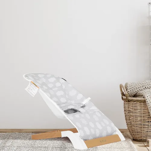 Vista 6 de Evolur Koko - Bouncer portátil para bebés en color gris nube, tela transpirable, funda de asiento extraíble, fácil de limpiar para bebé