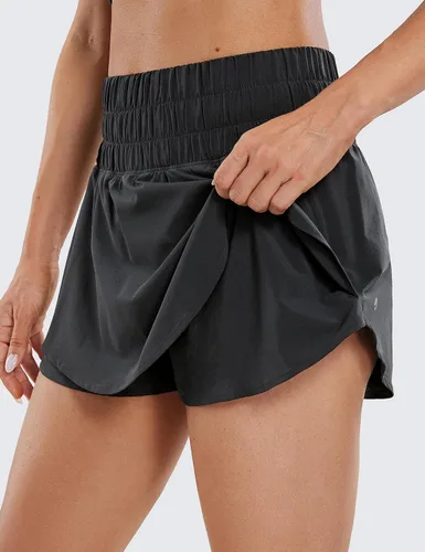 Vista 4 de CRZ YOGA Pantalones cortos deportivos para mujer, cintura alta, falda con volantes, superpuesta, entrenamiento, correr, tenis, pantalones cortos