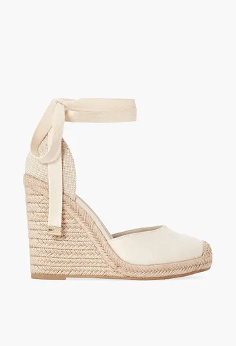 Vista 2 de JustFab Jenala Cuñas para mujer, los zapatos perfectos para mujer, estilo casual, cuñas cerradas, zapatos de verano para mujer y tacones de cuña
