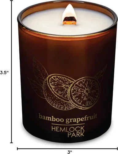 Vista 5 de Vela de mecha de madera agrietada Hemlock Park hecha a mano con cera de coco natural y aceites esenciales (estándar de 7.2 oz, bambú y pomelo)