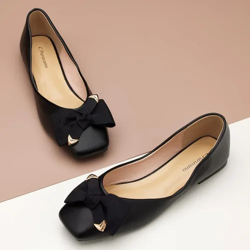 Vista 2 de C.Paravano Women's Flats I Square Toe Shoes for Women I Black Flats I Womens Flat Shoes I Flat Shoes Women I Womens Patent Leather Shoes I Leather