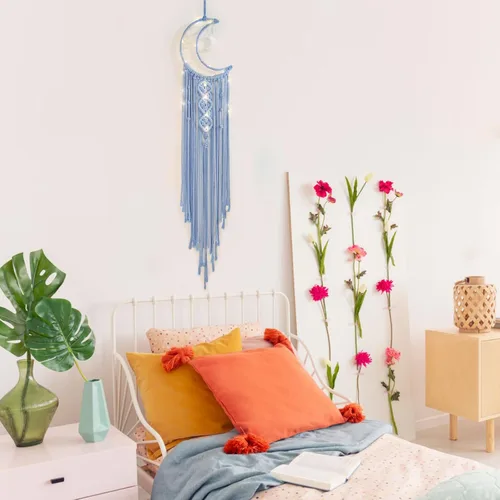 Vista 7 de Atrapasueños de luna de macramé para niña, atrapasueños de media luna azul estilo bohemio para dormitorio de adultos, adorno hecho a mano