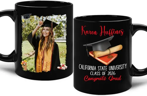 Vista 13 de Ever A Global Pandemic Couldn't Stop Me Taza de café de regalo para amigos graduados, taza de café negra de graduación personalizada con nombre