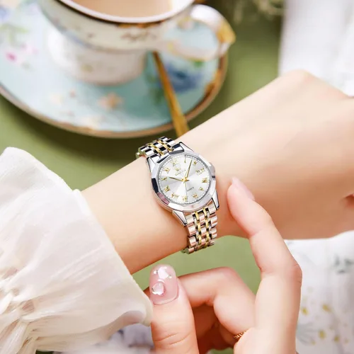 Vista 2 de OLEVS Reloj de pulsera para mujer, pequeño reloj de pulsera de acero inoxidable para mujer, reloj analógico de cuarzo para mujer