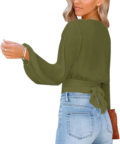 Vista 2 de LYANER Blusa corta sexy de manga larga con cuello en V profundo y nudo frontal para mujer