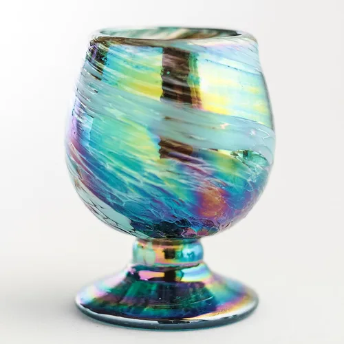 Vista 6 de Vasos de Chupito de Tequila Auténticos Mexicanos Soplados a Mano - Juego de 4 - 2 oz - Mini Vasos de Coñac - Base Pesada - Coñac (Aurora Boreal)