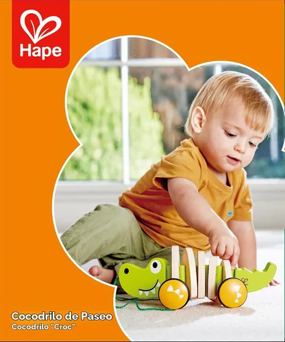 Vista 8 de Hape Croc de madera Walk-A-Long para bebés Juguete para caminar para niños pequeños de 12 meses en adelante