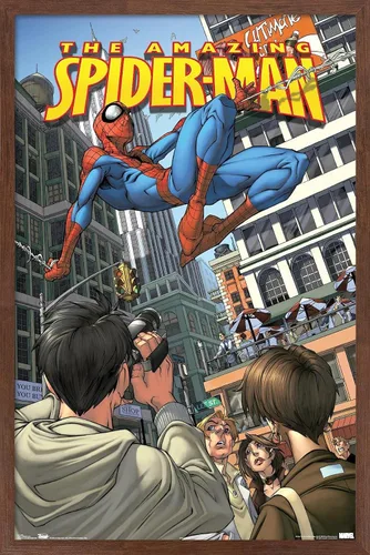 Vista 7 de Trends International Marvel Comics Spider-Man - Póster de pared definitivo, 14.725 x 22.375 pulgadas, versión enmarcada de madera de granero