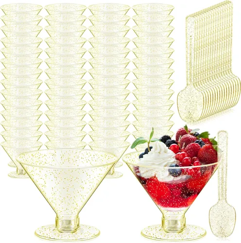 Vista 15 de Yinkin 12 Tazas y 12 Cucharas Vasos de Martini de Plástico Desechables Vasos de Cóctel Mini Tazas de Plástico para Martini Postre PVC Shot