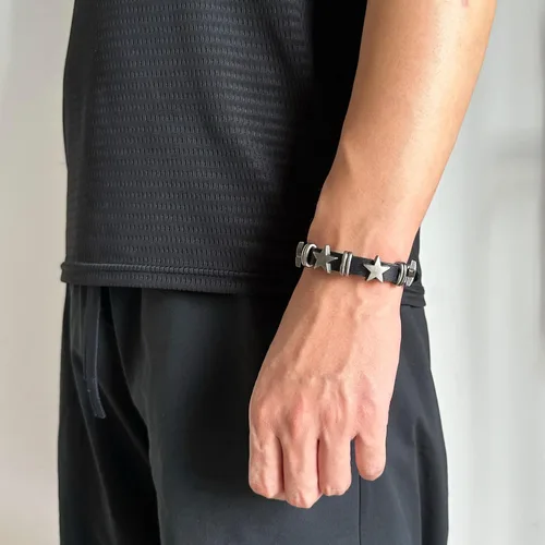 Vista 6 de Pulsera de cuero con remaches de estrella de aleación estilo punk, brazalete con hebilla, pulsera de cinturón, Ajustable, aleación, No es una piedra