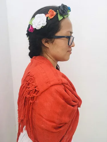 Vista 6 de Typical Mexican orange Rebozo 2.4 meters 95 inches (including fringes) modelo deshilado
