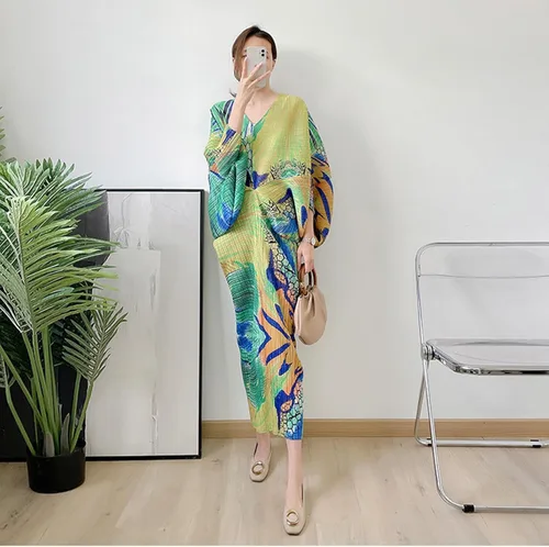 Vista 5 de ZYTECO Vestido plisado con estampado floral para mujer, cuello en V, manga corta, estilo dolman, casual, fluido, para invitadas de boda