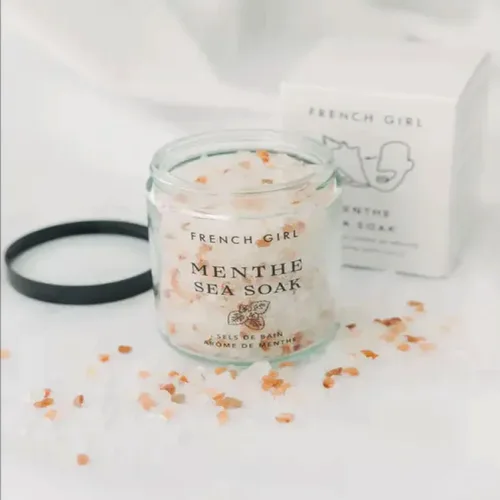 Vista 3 de French Girl - Sales de baño de menta – Sal de Epsom calmante para remojar, mezcla aromatéutica de sal del mar muerto para dolores musculares