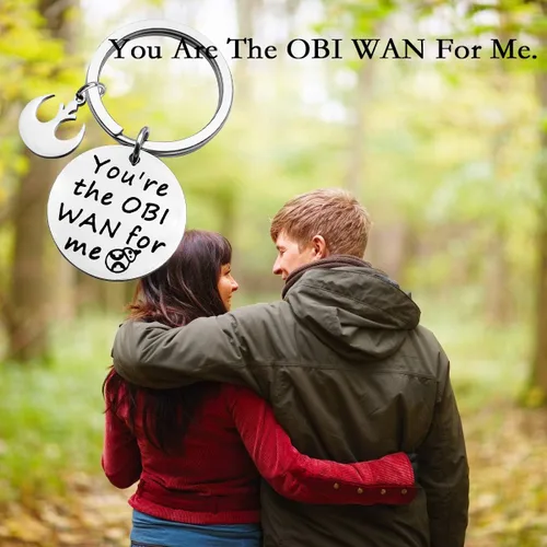 Vista 5 de Regalo para novio inspirado en la película, regalo con texto en inglés "You Are The OBI WAN For Me", llavero de regalo para marido