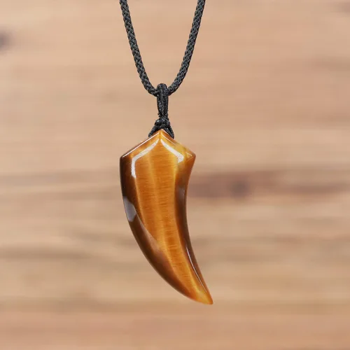 Vista 3 de COAI Collar con colgante de piedra de amuleto de diente de lobo para hombre y mujer, Piedra