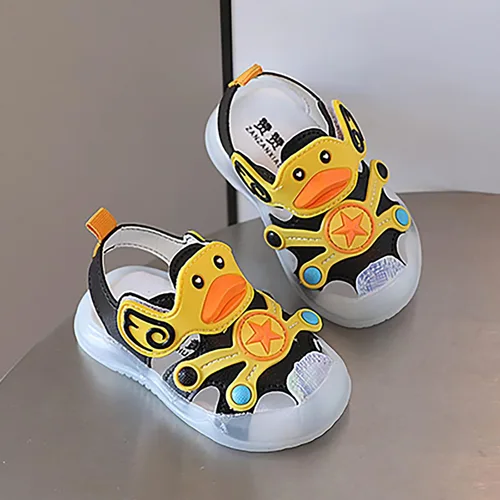 Vista 6 de Zapatos de bebé para niños pequeños, zapatos con luz LED, sandalias para niños, suela suave, zapatos de playa, sandalias casuales de dibujos