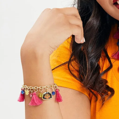 Vista 2 de Disney Encanto - Pulsera Encanto con dije Mirabel y borlas - Pulseras con dije para niñas, Metal, Sin gemas.