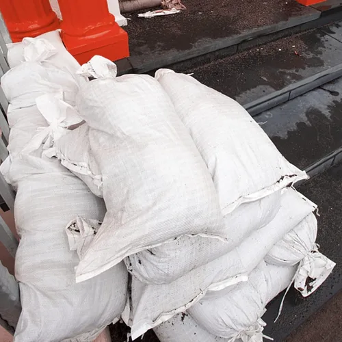 Vista 7 de SEUNMUK Paquete de 50 bolsas de arena vacías de 18 x 30 pulgadas, bolsas de arena de polipropileno tejido blanco vacías, bolsas de arena resistentes
