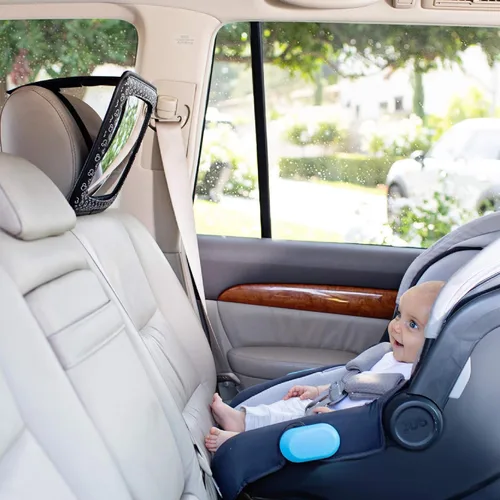 Vista 4 de Disney Baby by J.L. Childress - Espejo retrovisor para asiento de automóvil para bebé, niño pequeño o niño, artículos esenciales de viaje