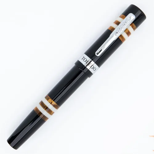 Vista 13 de Conklin Toledo - Pluma estilográfica en negro con segmentos de anillo azul y blanco, punta media, pluma estilográfica de lujo con detalles cromados