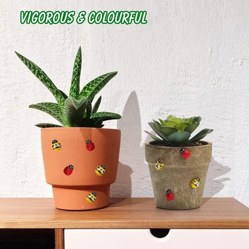 Vista 5 de 200 adornos de madera para manualidades, abejas, autoadhesivas, para decoración del hogar, pequeñas mariquitas, calcomanías de decoración de pared