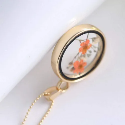 Vista 3 de YAZILIND DIY Collar con dije redondo de flores secas para mujer, regalo de joyería para cumpleaños